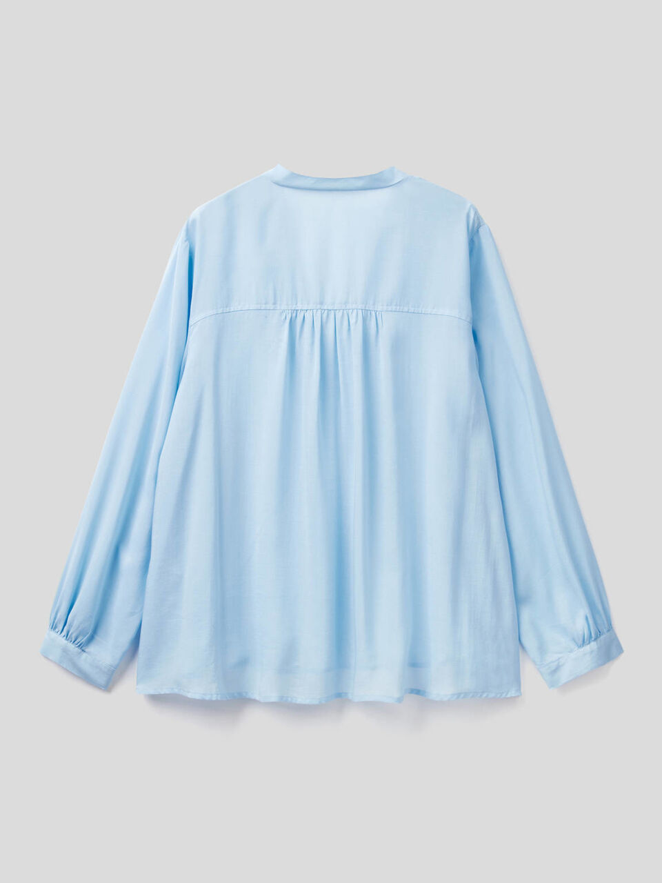 Lightweight viscose blend blouse image number 2