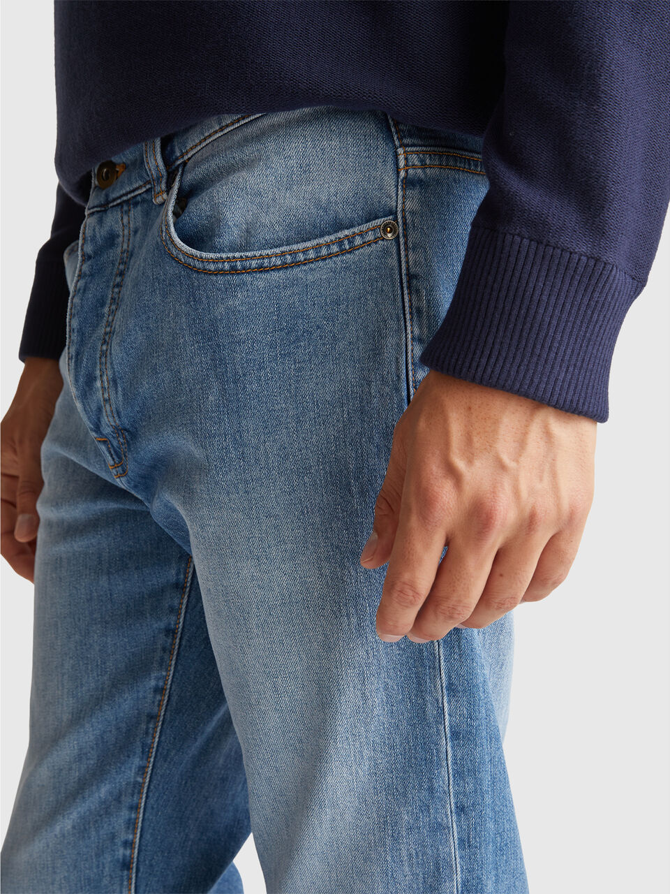 TROUSERS Men image number null