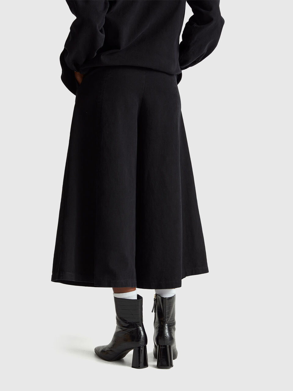 TROUSERS Women image number null