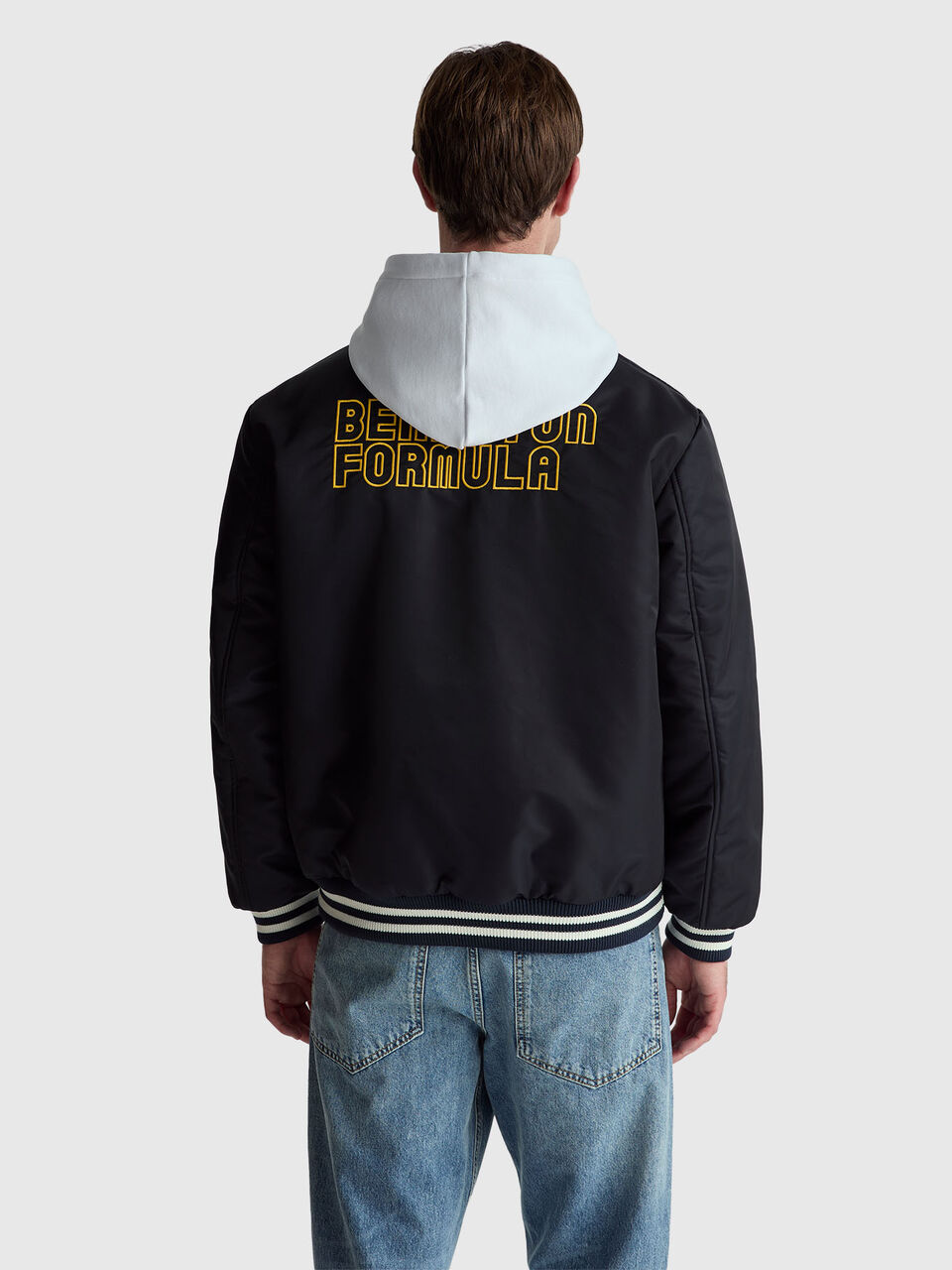 JACKET image number null