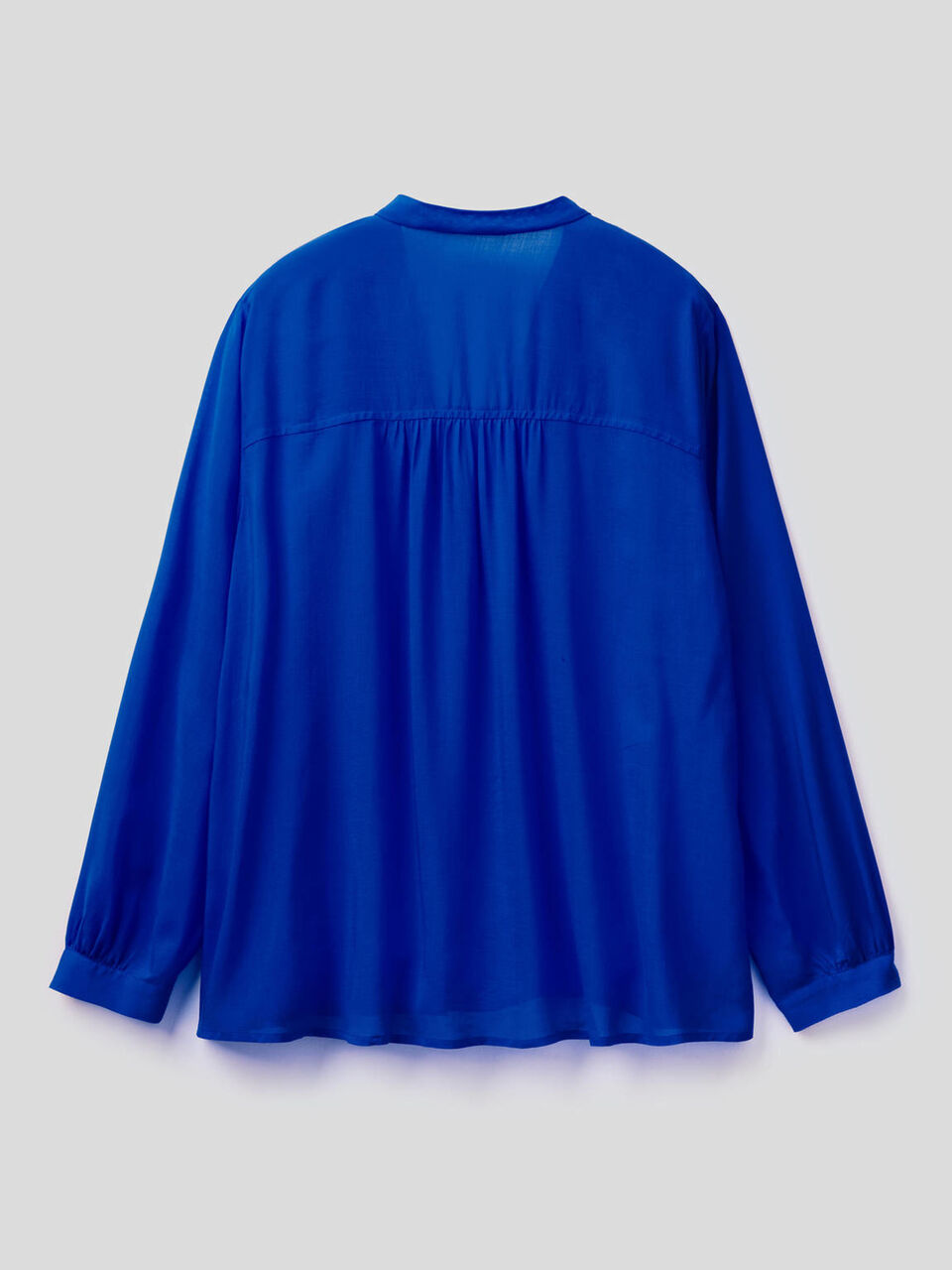 Lightweight viscose blend blouse image number 2
