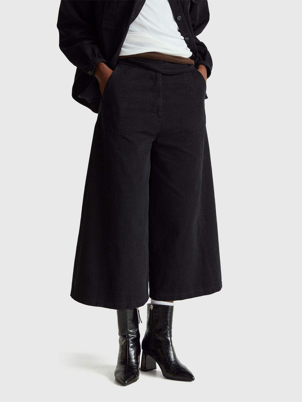 TROUSERS Women image number null