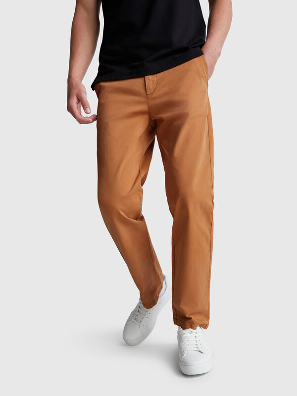 Straight fit chinos Men