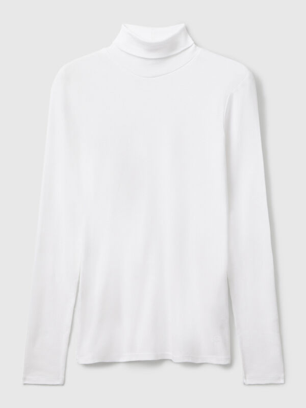 Long sleeve t-shirt with high neck Long sleeve t-shirt with high neck Women