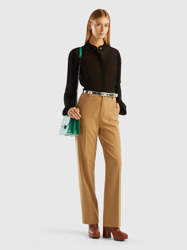 Flowy shirt with rouches