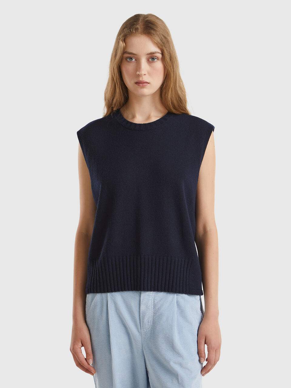 SLEEVELESS SWEATER Women image number null