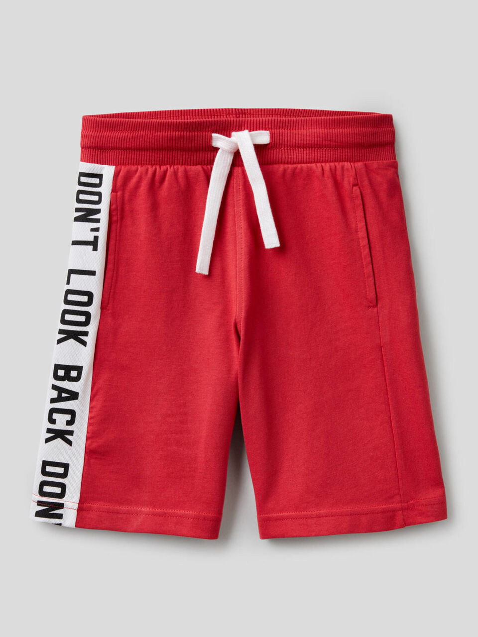 Sporty bermudas with side band image number 1