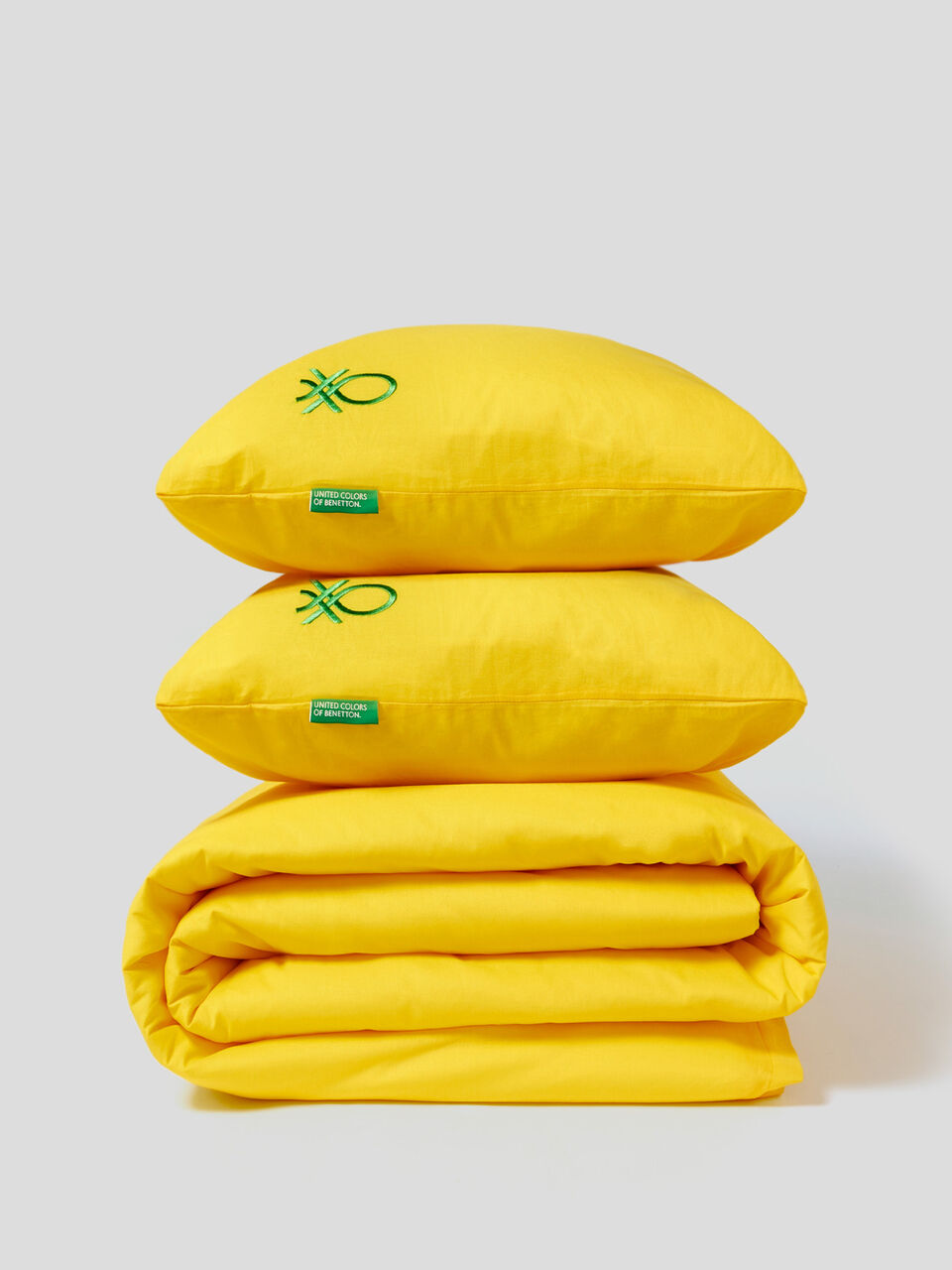 255x200 cm duvet cover and two pillowcases image number 1