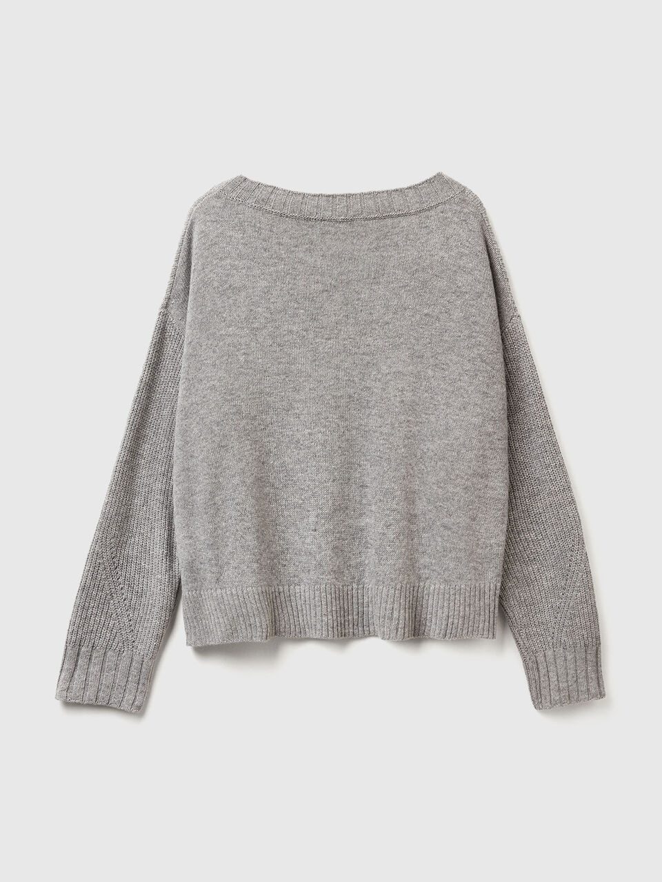 V NECK SWEATER L/S Women image number 2