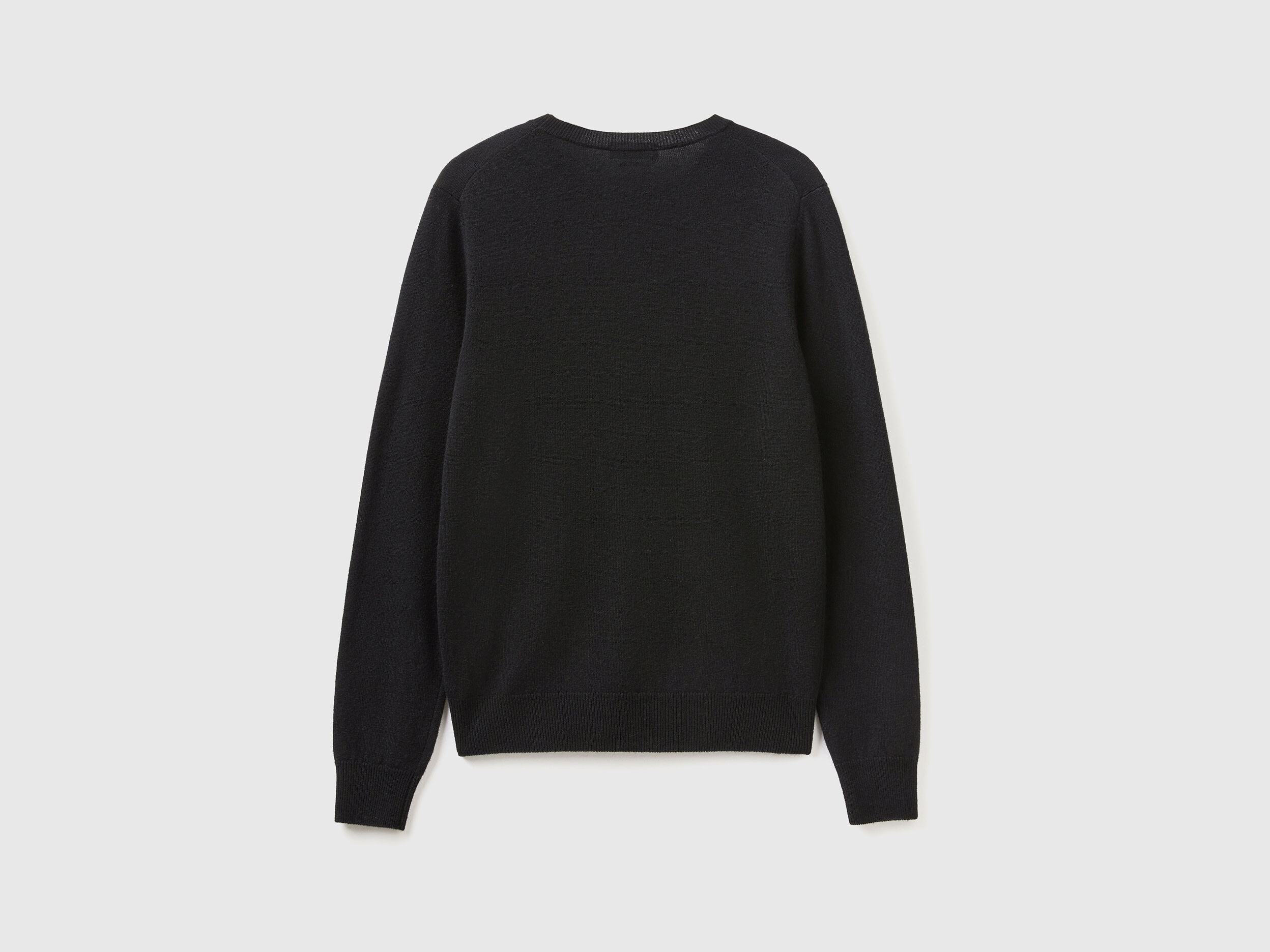Black crew neck sweater in Merino wool