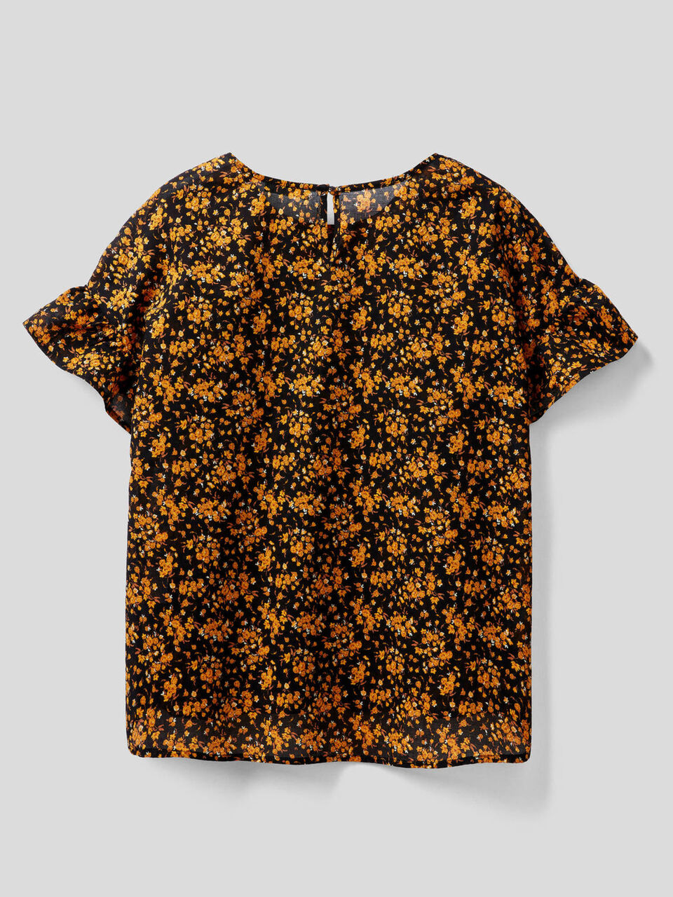 Blouse with frill sleeve image number 2