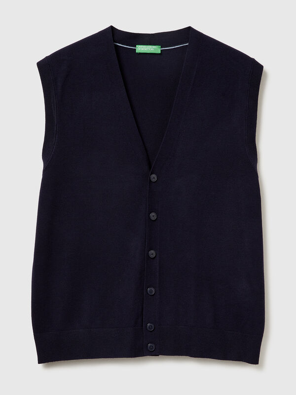 Knit vest in viscose blend Men