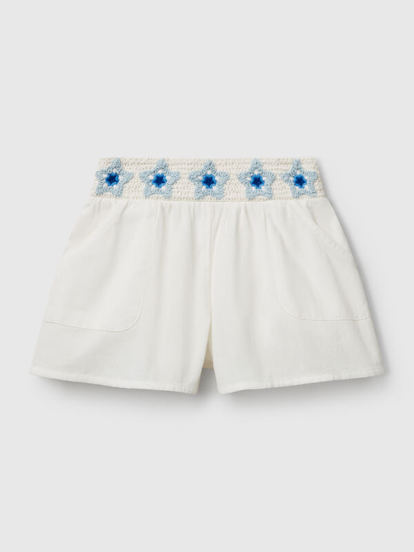 Shorts with macramé flowers Junior Girl
