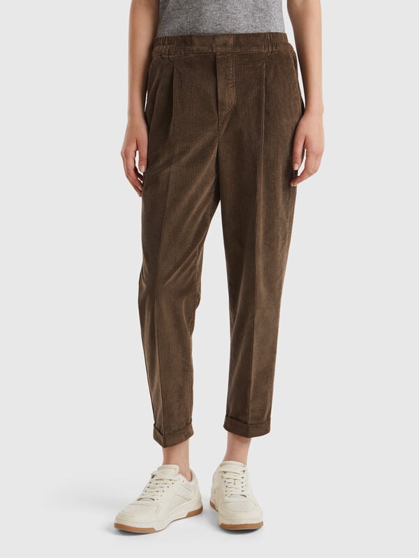 Chinos in velvet with stretch waist Women