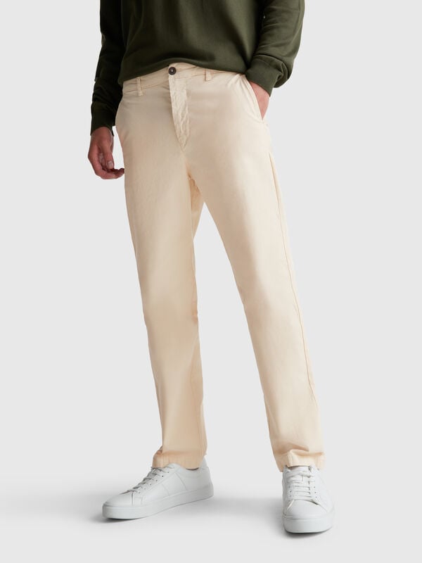 Straight fit chinos Men