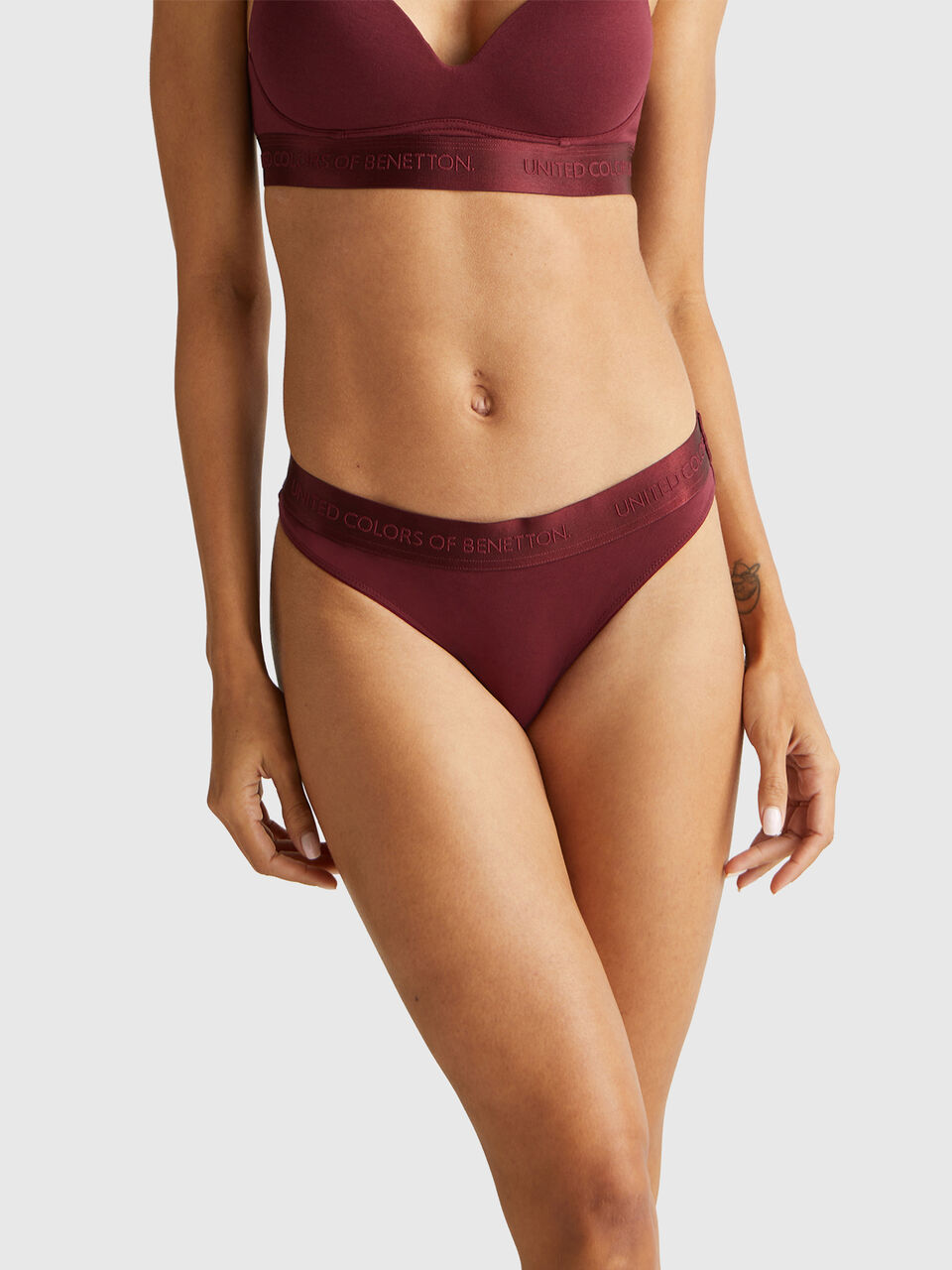 SLIP Women image number null