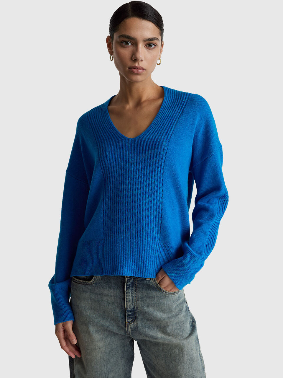 V NECK SWEATER L/S Women image number null
