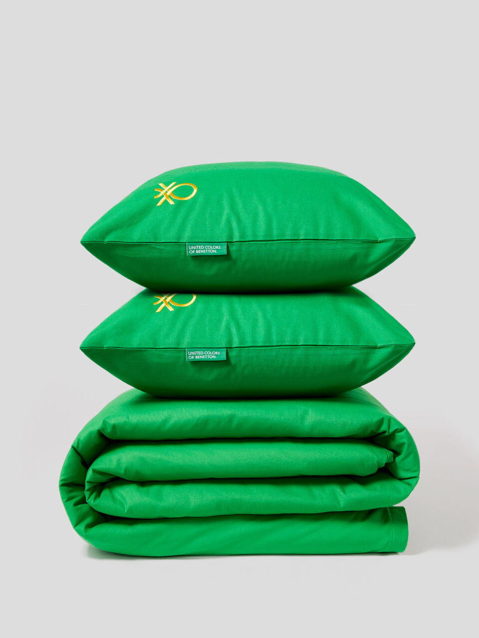 255x200 cm duvet cover and two pillowcases image number 1