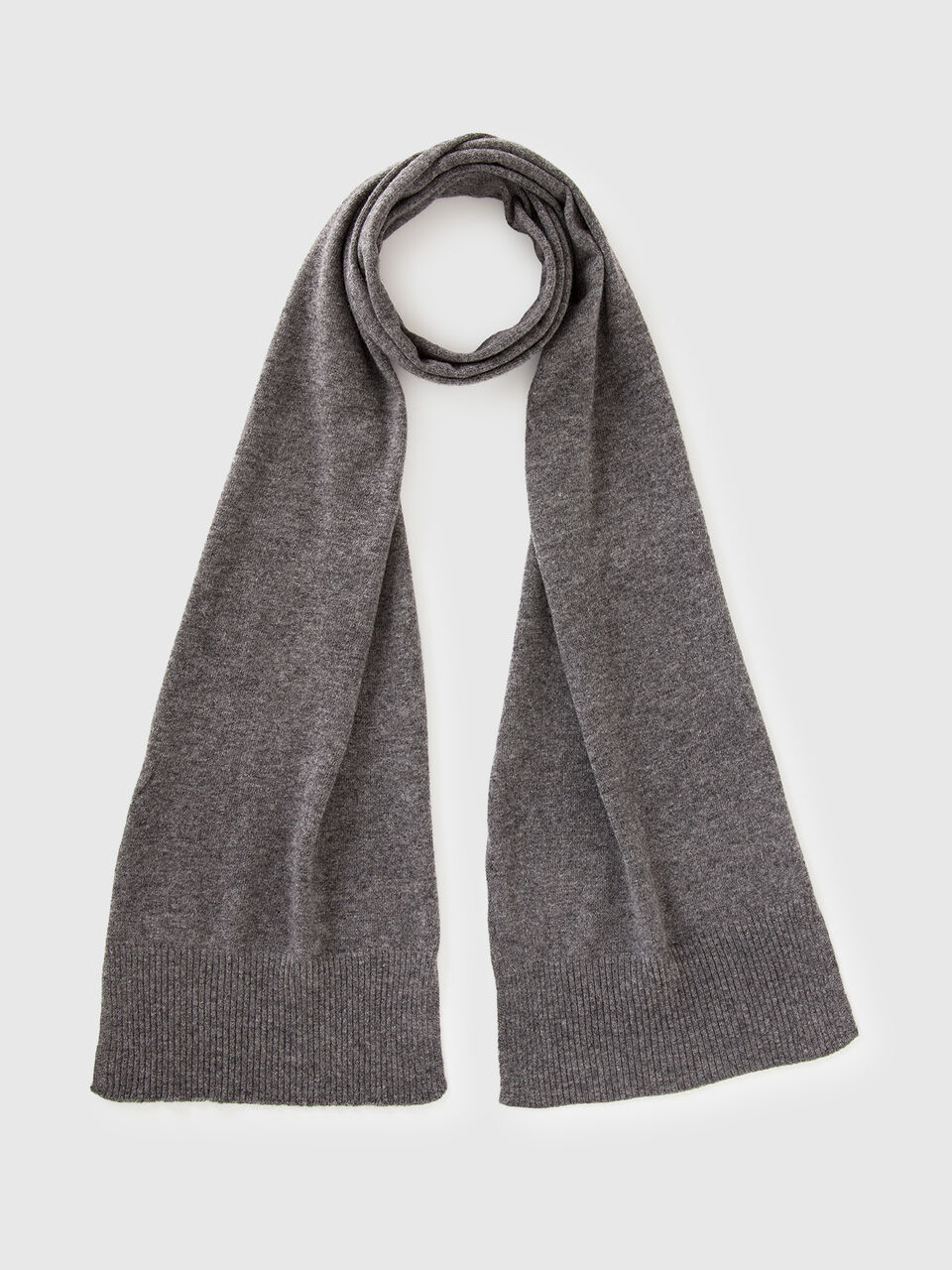 KNITTED SCARF Women image number 1