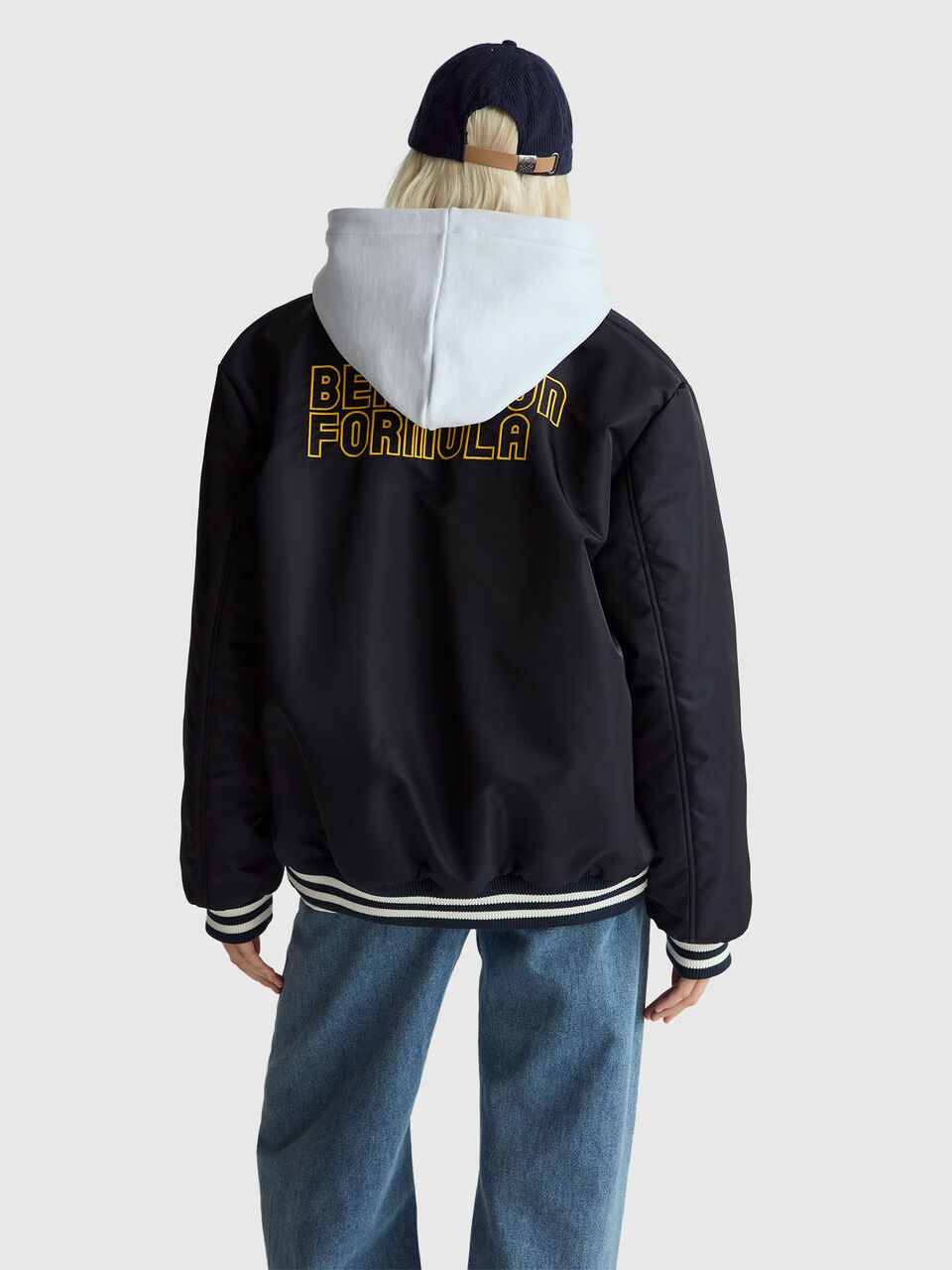 JACKET image number null