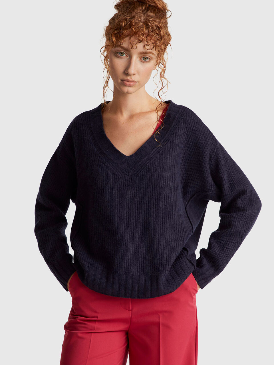 V NECK SWEATER L/S Women image number null