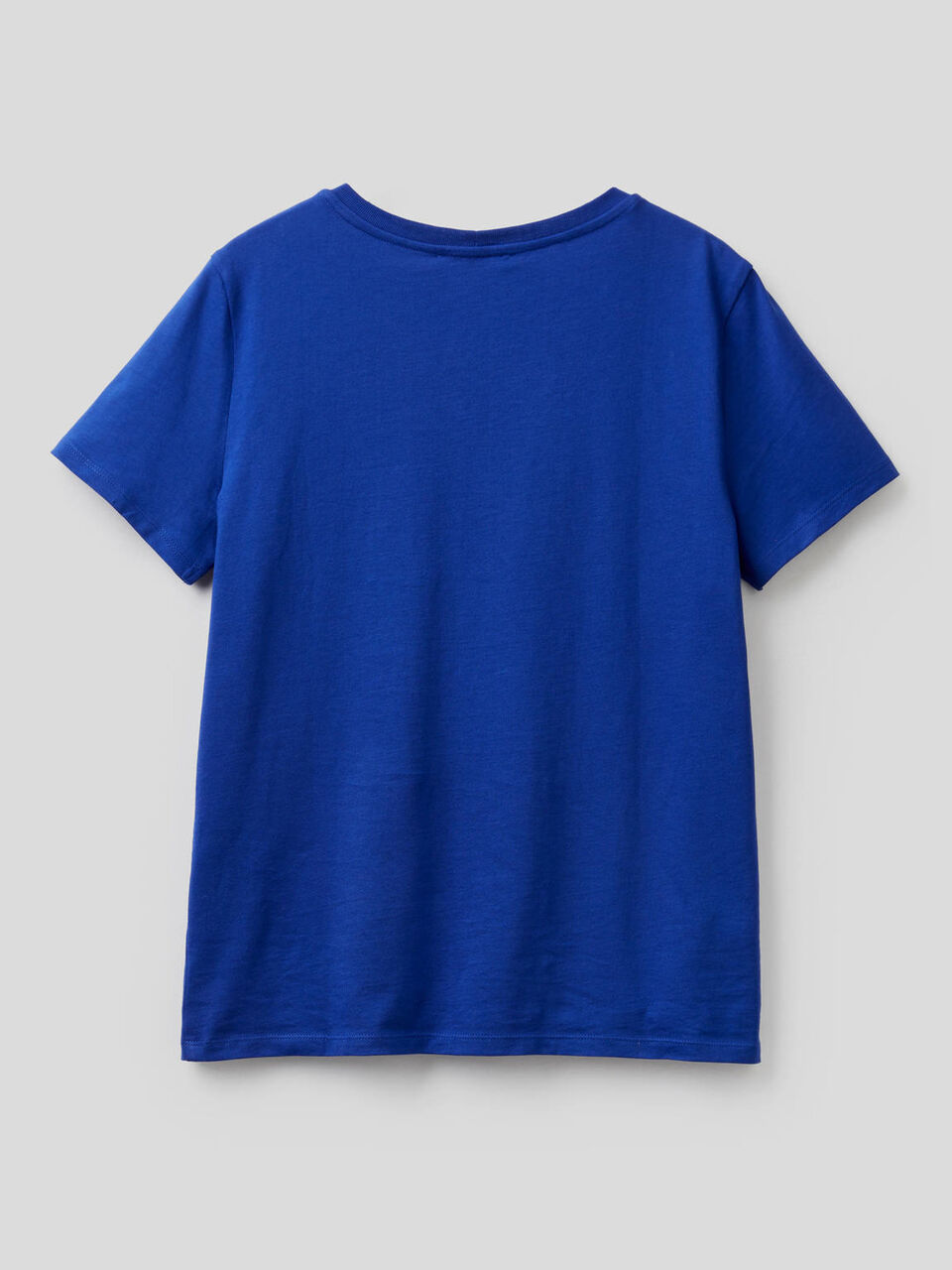 T-shirt with embroidered pocket image number 2