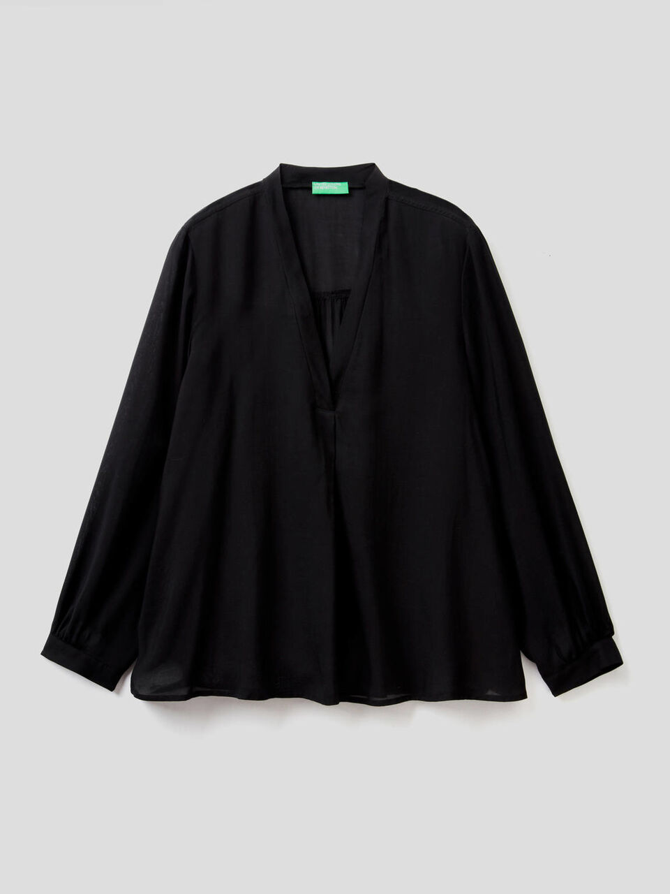 Lightweight viscose blend blouse image number 1