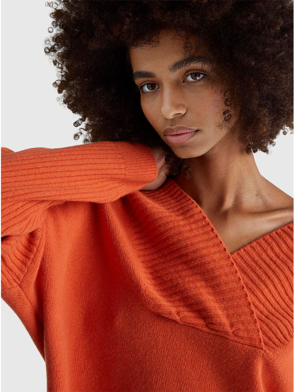 V NECK SWEATER L/S Women image number null