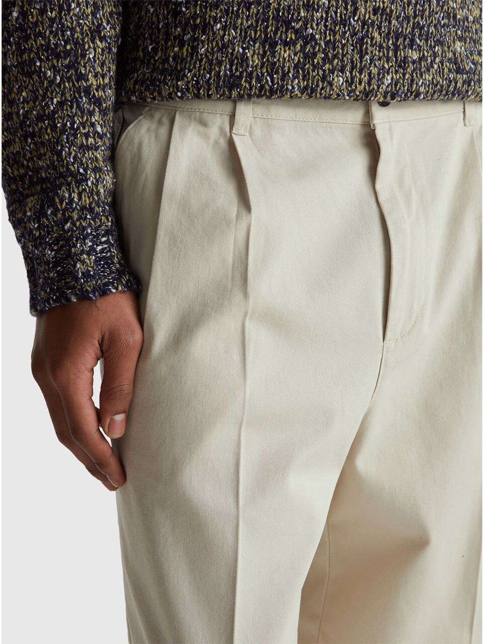 TROUSERS Men image number null