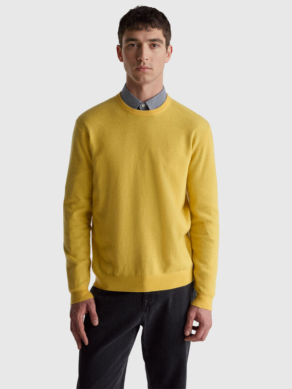 Yellow crew neck sweater in pure Merino wool Men