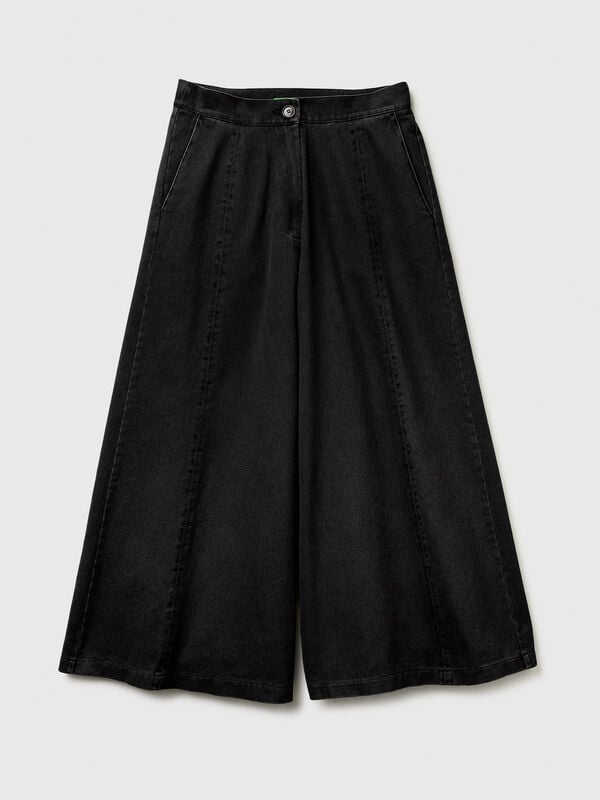 3/4 length cotton wide trousers 3/4 length cotton wide trousers Women